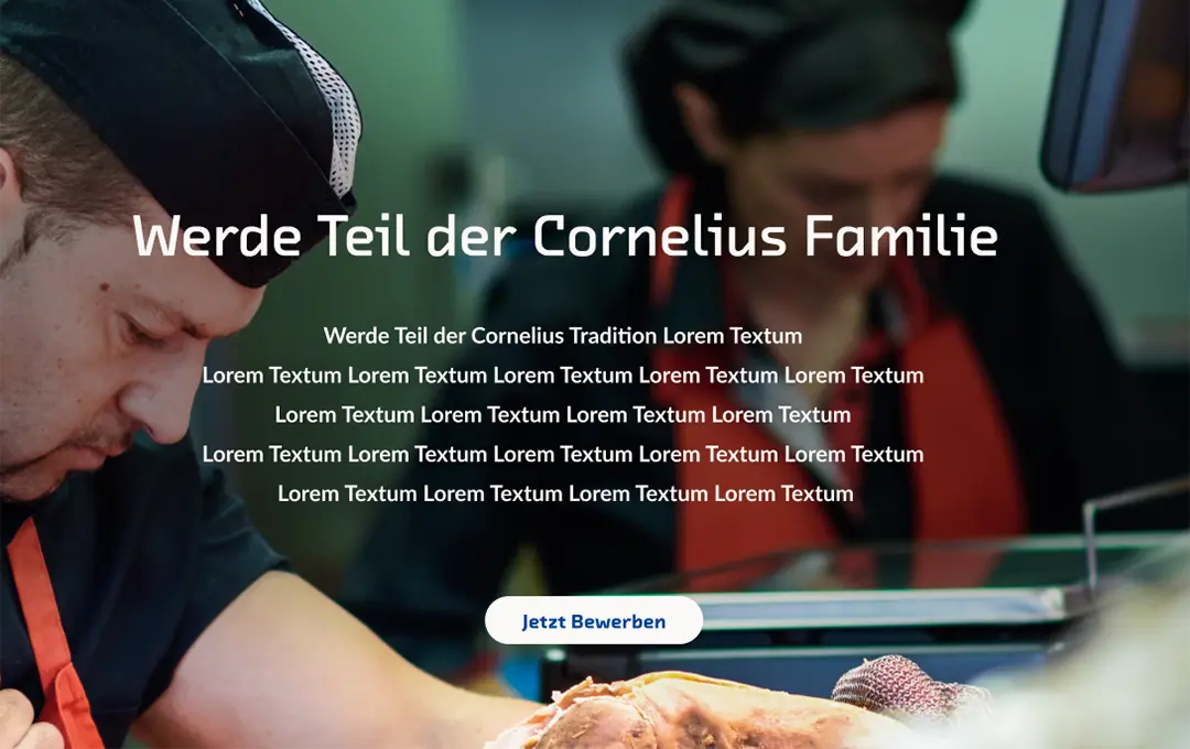 Zwei Köche in schwarzer Kleidung bereiten Speisen in professioneller Küche zu, mit Recruiting-Text.